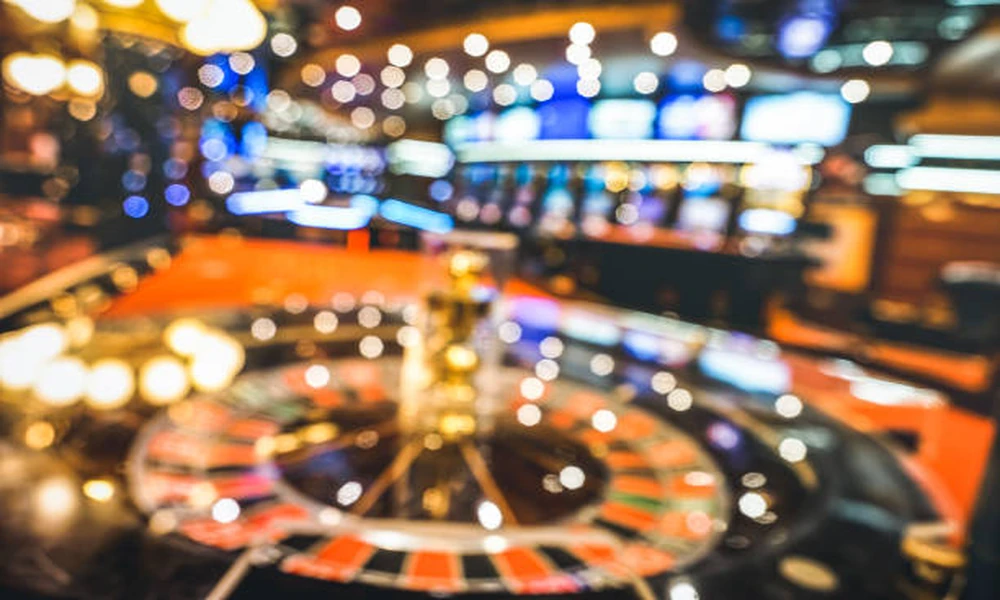 What deposit structures apply in bitcoin gambling roulette?